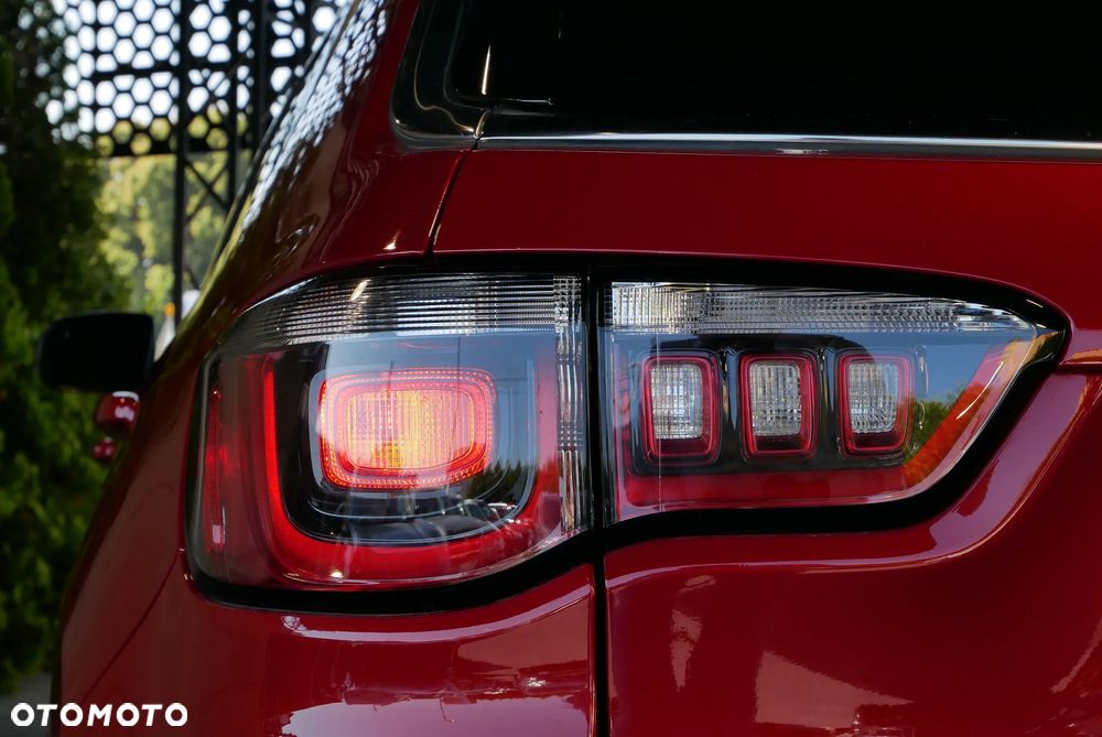 Jeep Compass - 36