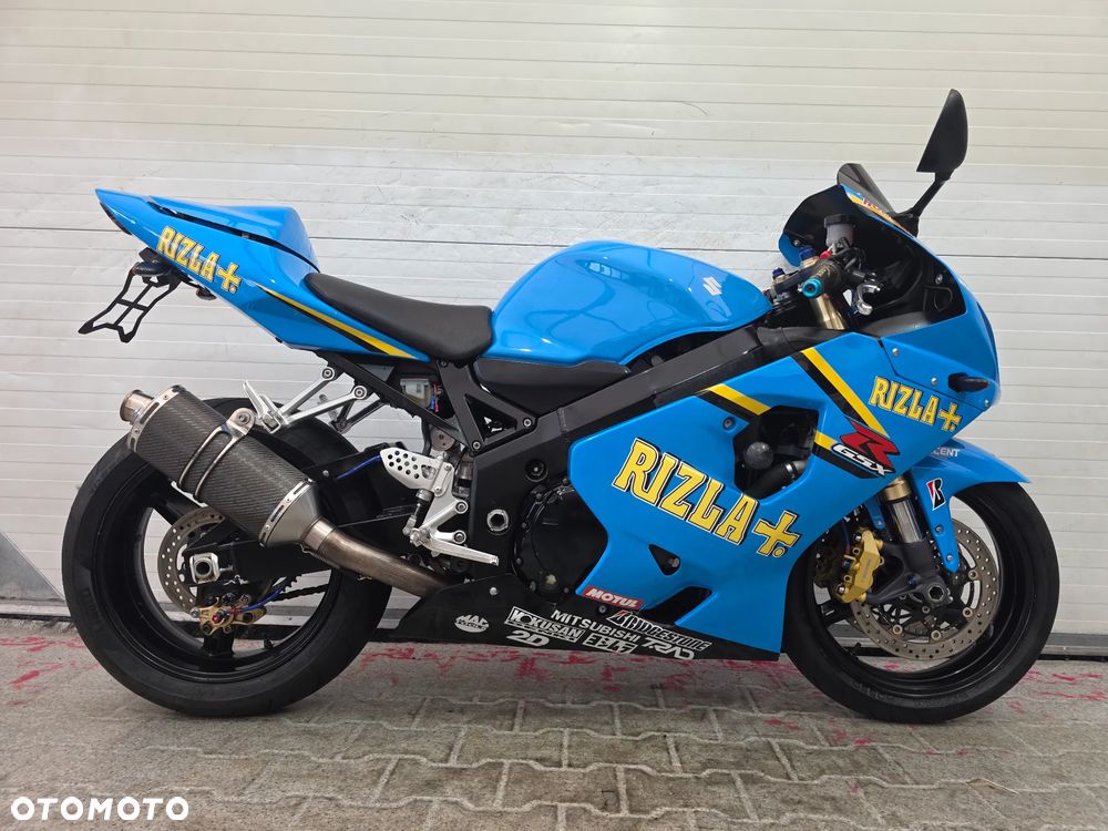 Suzuki GSX-R - 4