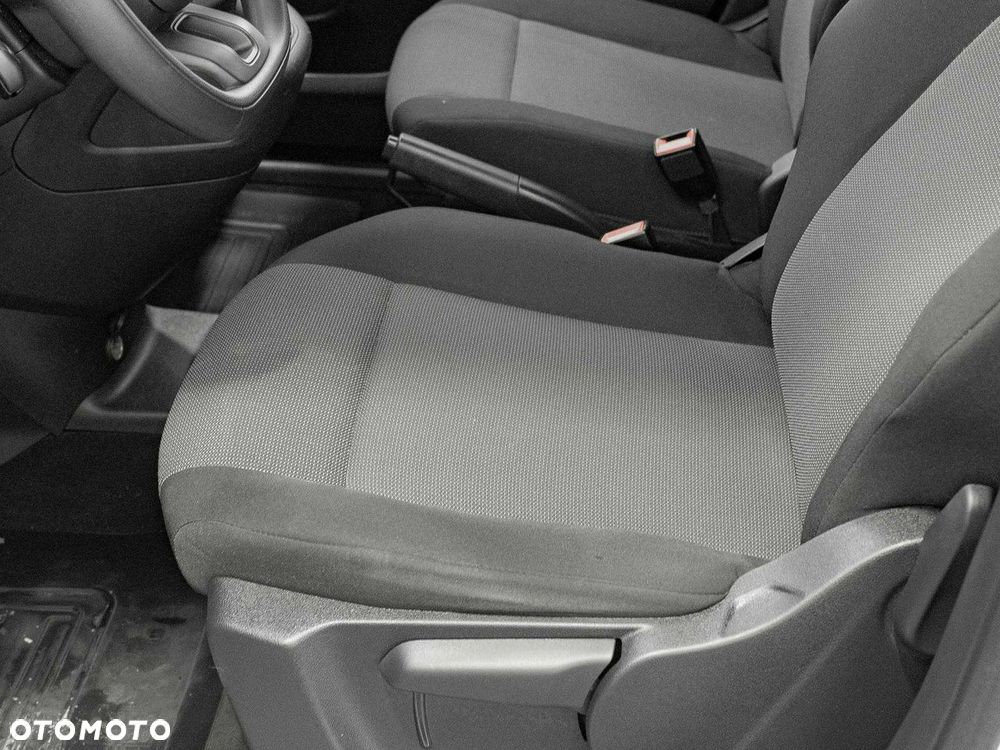 Toyota Proace City - 11