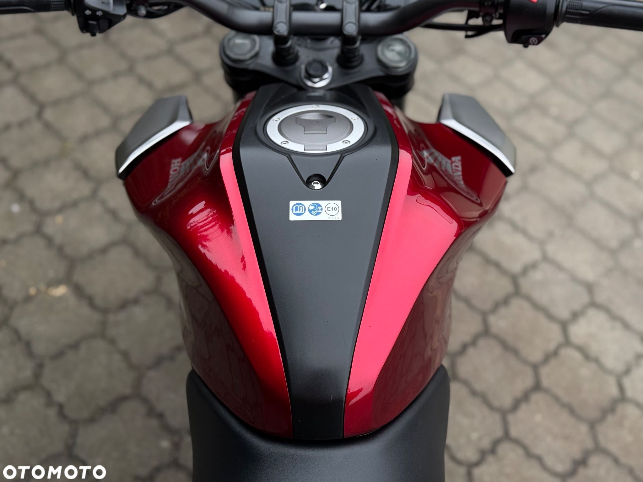 Honda CB - 22