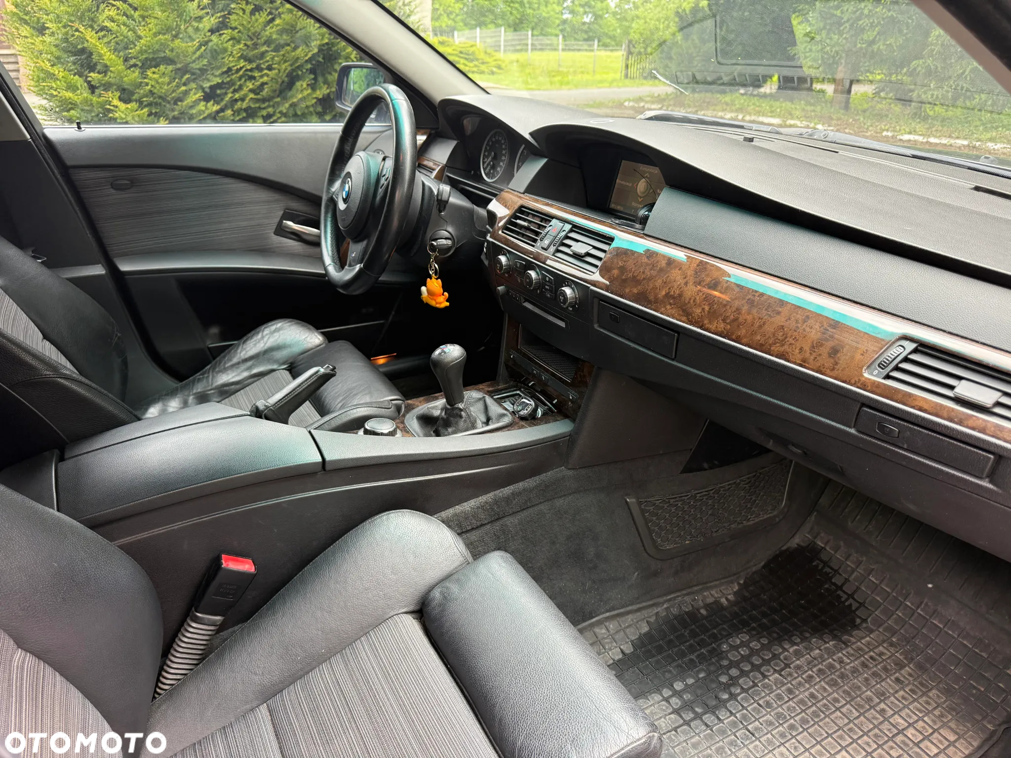 BMW Seria 5 523i - 9