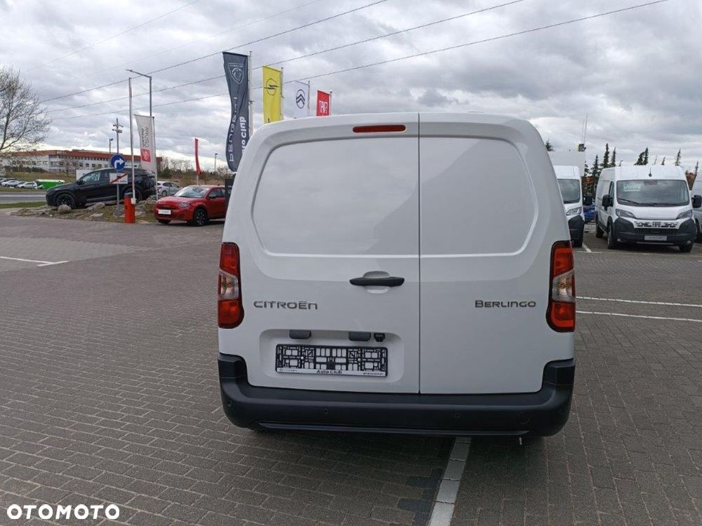 Citroën BERLINGO - 8
