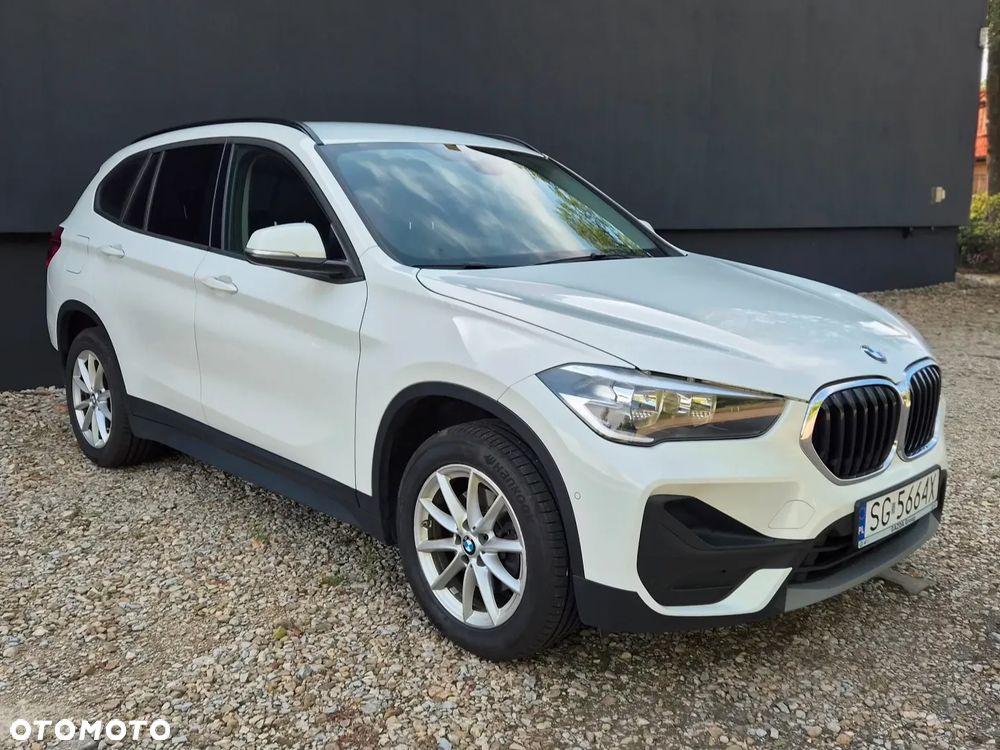 BMW X1 sDrive18i GPF Advantage - 2