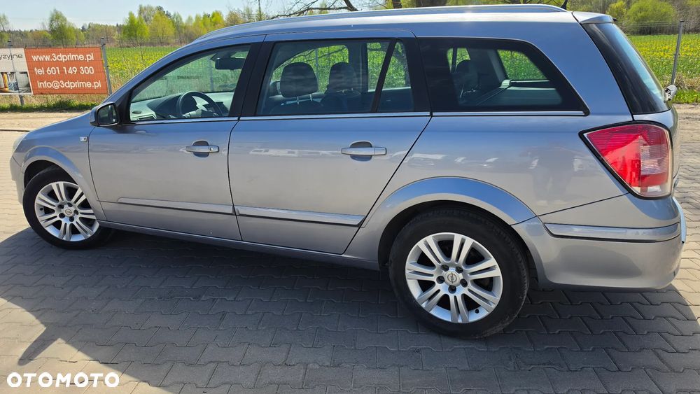 Opel Astra - 24