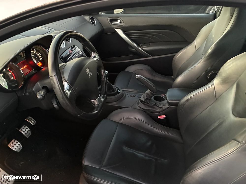 Peugeot RCZ 2.0 HDi 135g - 3