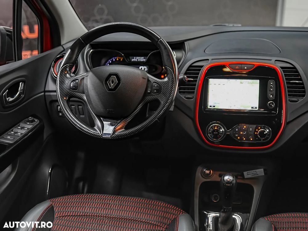 Renault Captur TCe 120 EDC Helly Hansen - 13