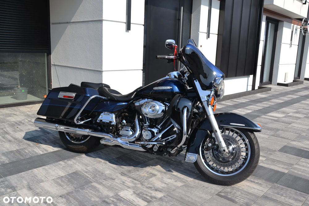 Harley-Davidson FLHS Electra Glide - 13