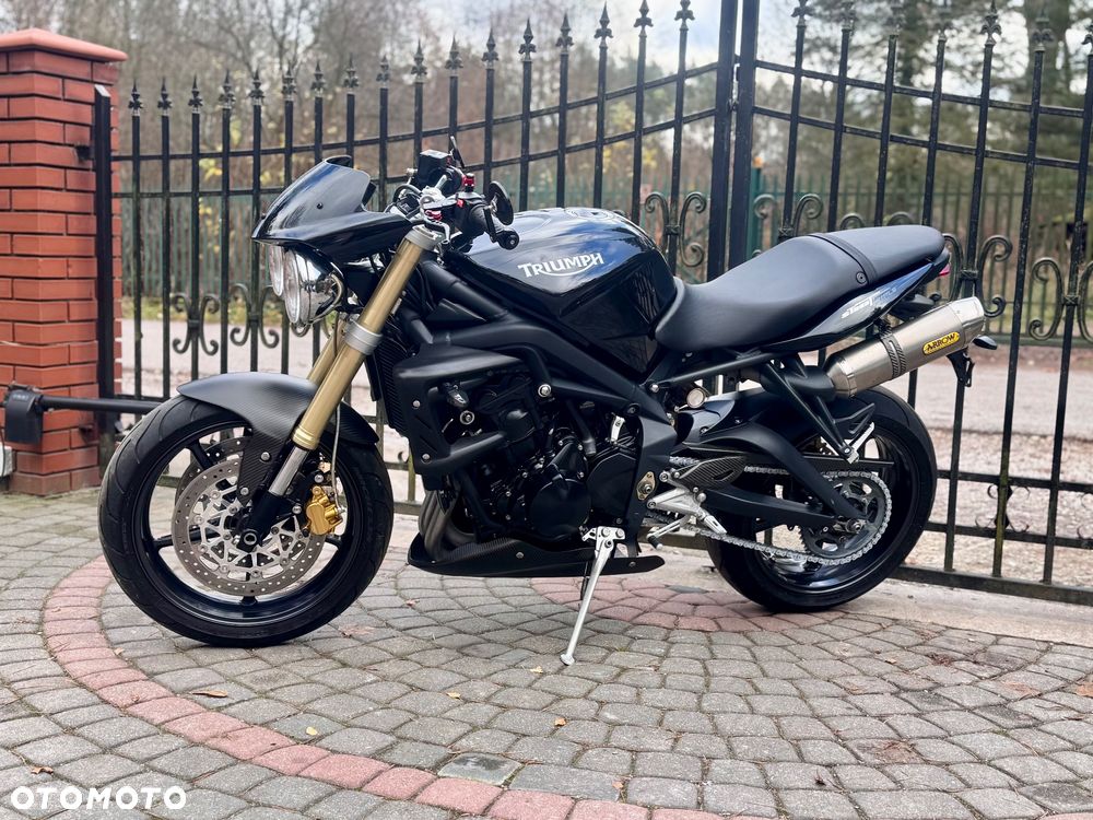 Triumph Street Triple - 6