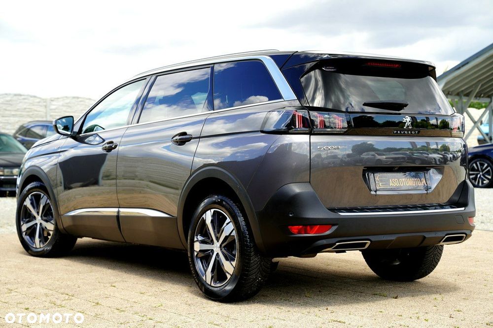 Peugeot 5008 - 9