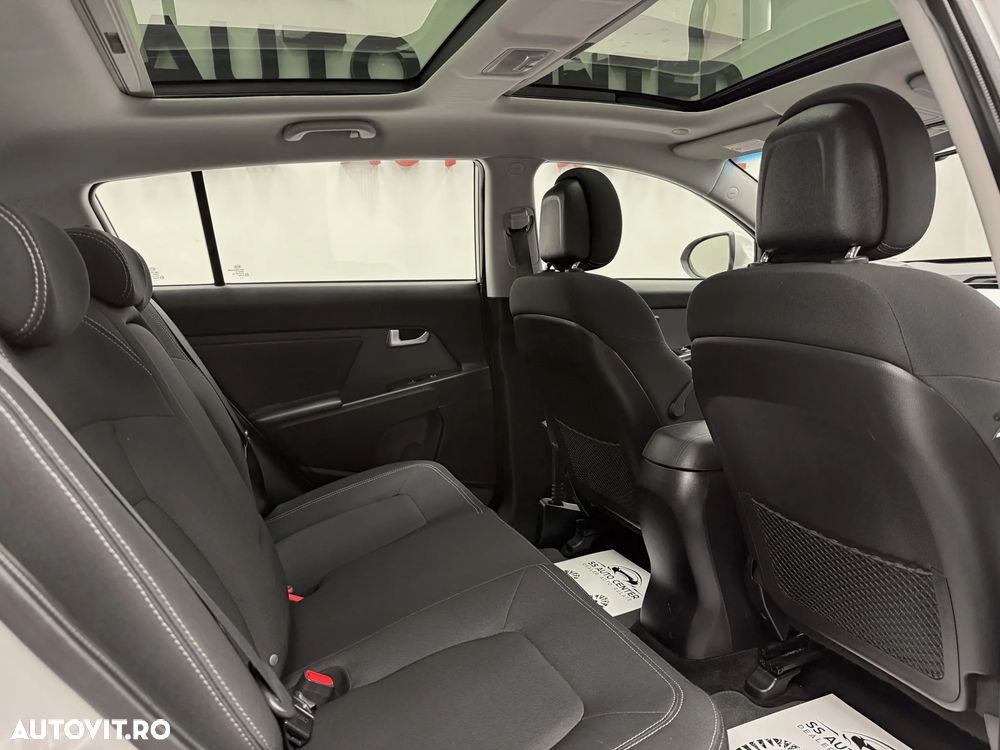 Kia Sportage 2.0 CRDI 4WD Vision - 9