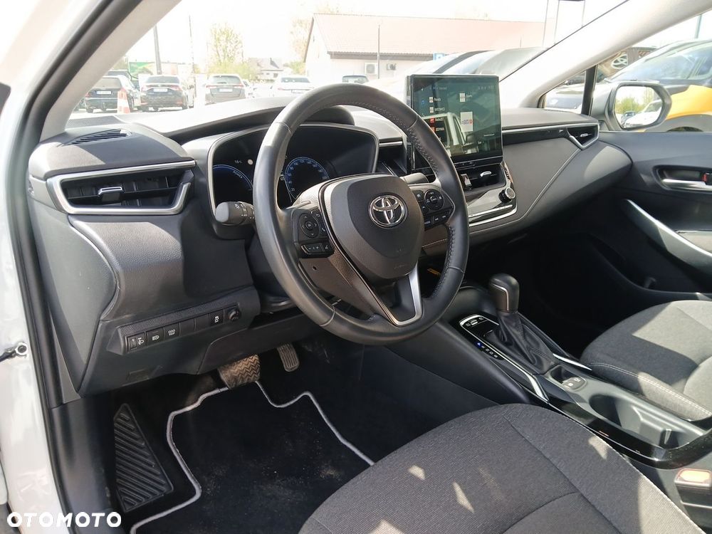Toyota Corolla 1.8 Hybrid Style - 17