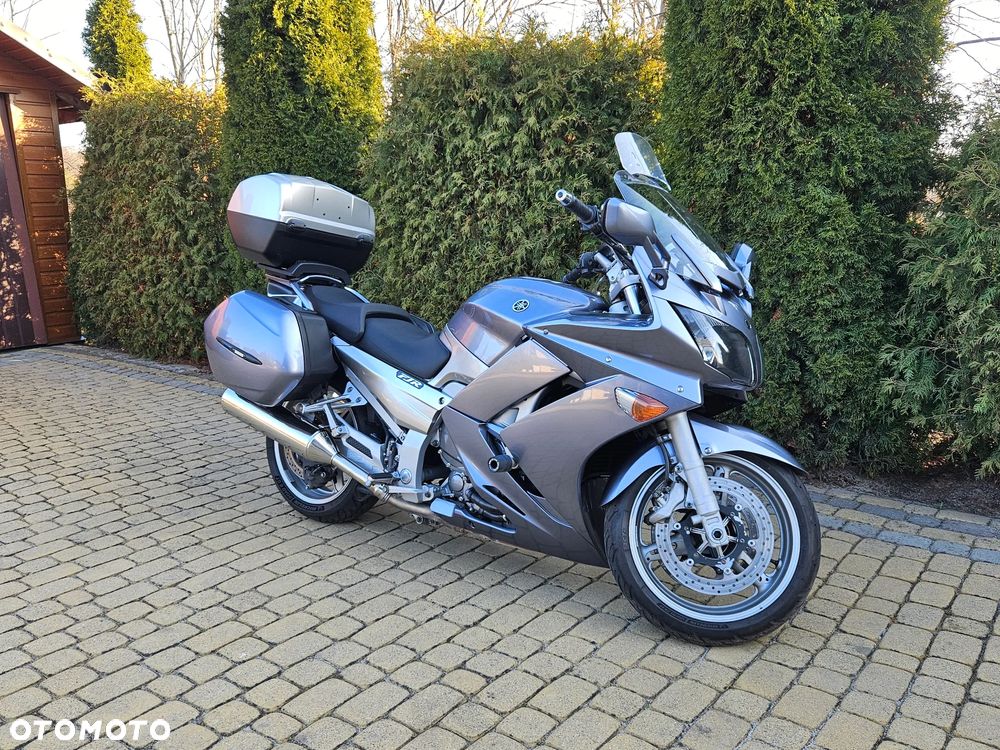 Yamaha FJR - 1