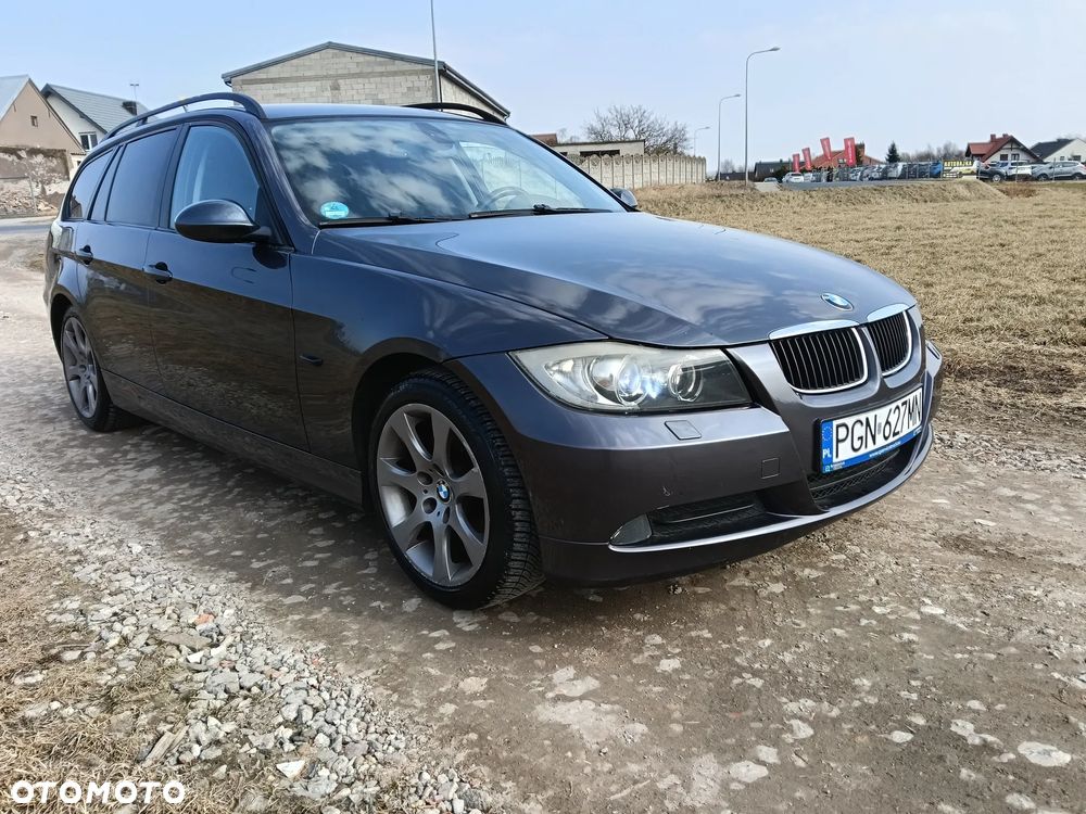 BMW Seria 3 320i - 8