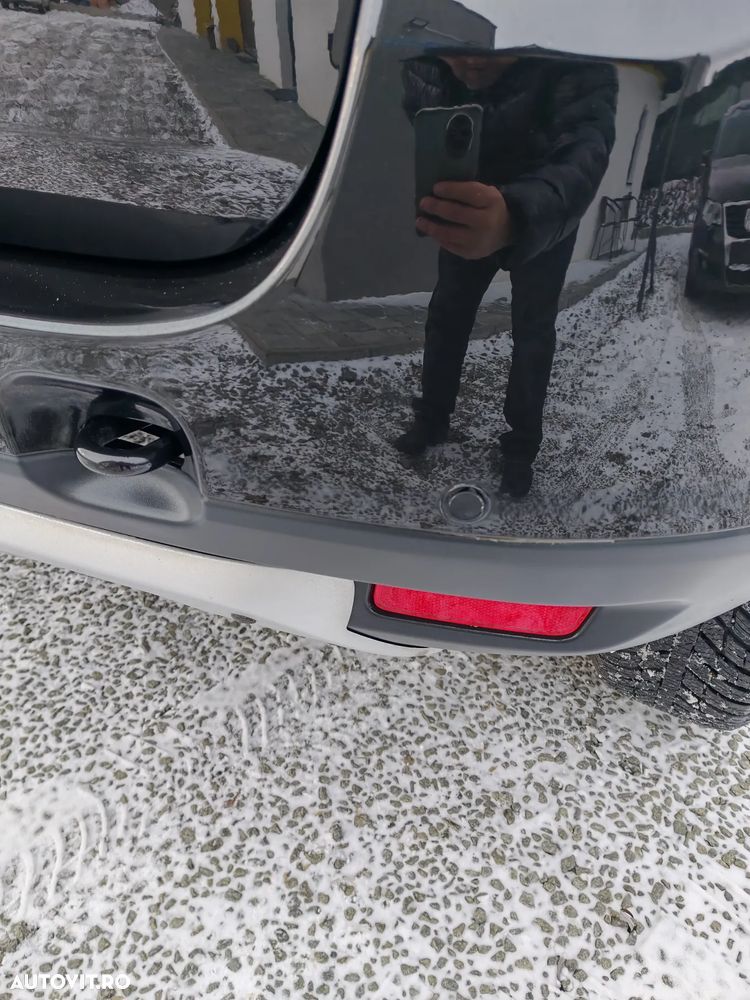 Dacia Duster 1.6 16V 4x2 Prestige - 9