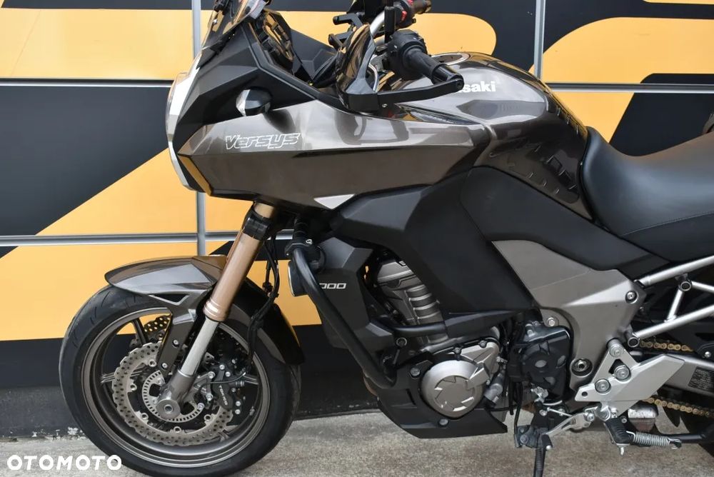 Kawasaki Versys 1000 - 10