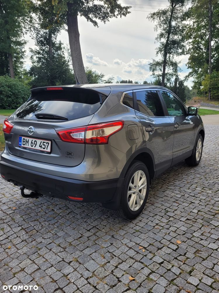 Nissan Qashqai 1.2 DIG-T Xtronic ACENTA - 3