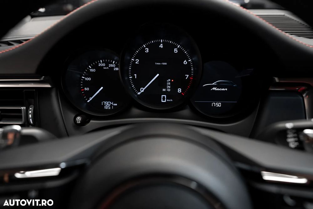 Porsche Macan Standard - 15