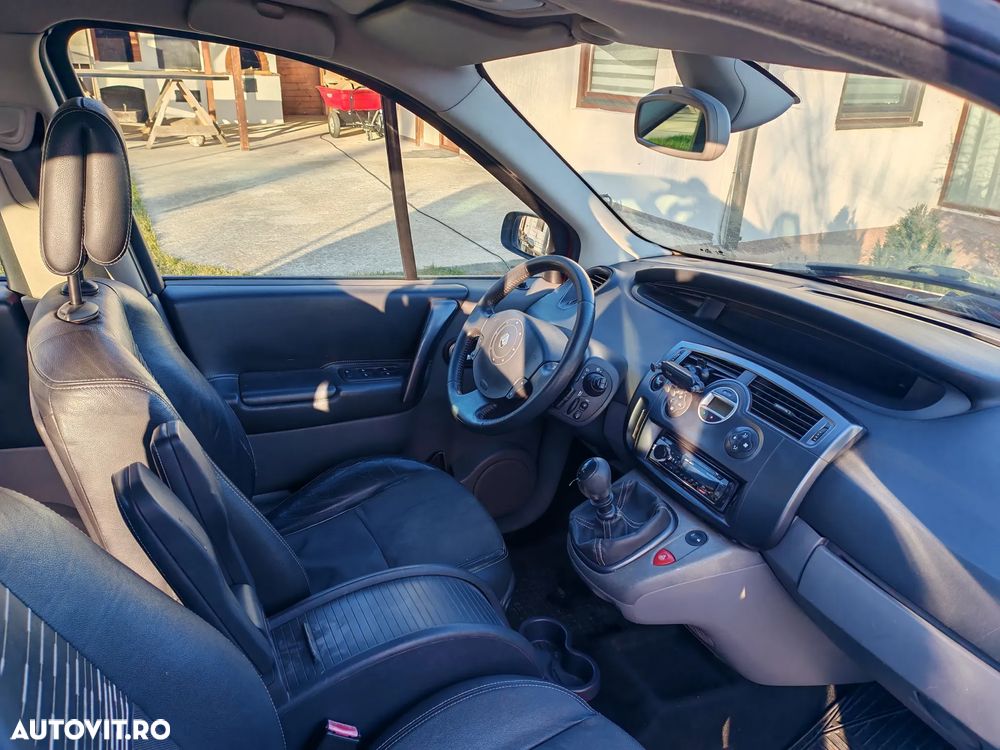 Renault Megane II 1.9 dCi Privilege - 6