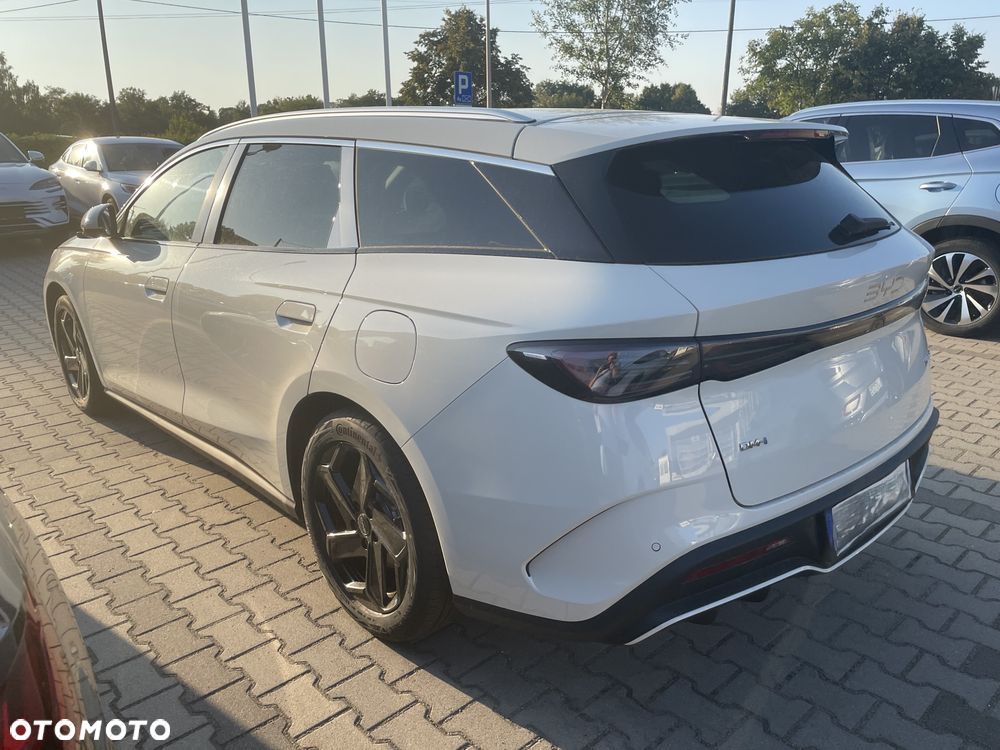BYD Seal 6 - 7