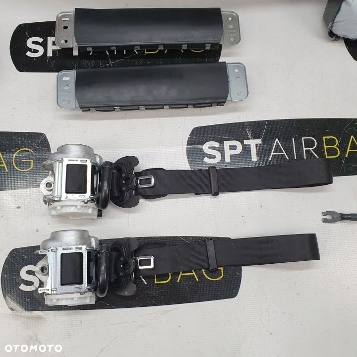 ALFA ROMEO STELVIO DESKA ROZDZIELCZA KONSOLA KOKPIT PULPIT PODUSZKI AIRBAG AIR BAG PASY KIT SET - 12