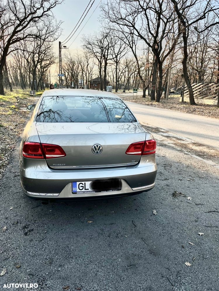 Volkswagen Passat 1.4 TSI DSG Comfortline - 4