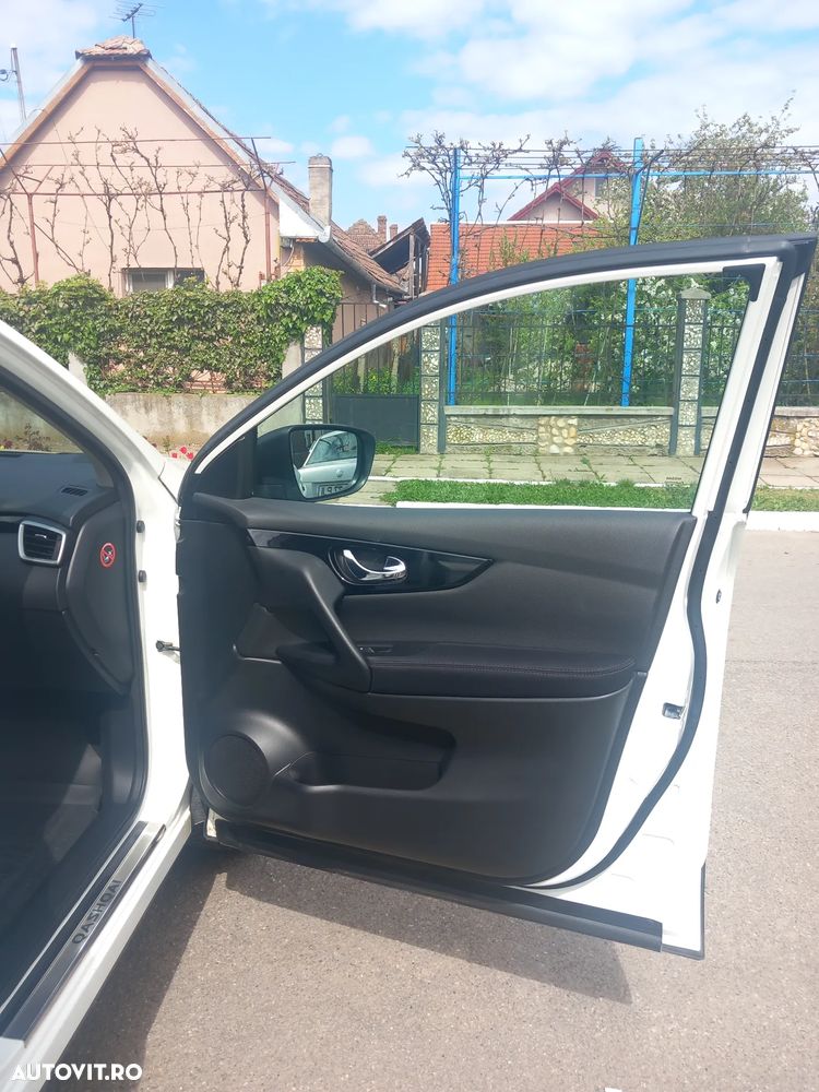 Nissan Qashqai 1.5 DCI TEKNA - 17