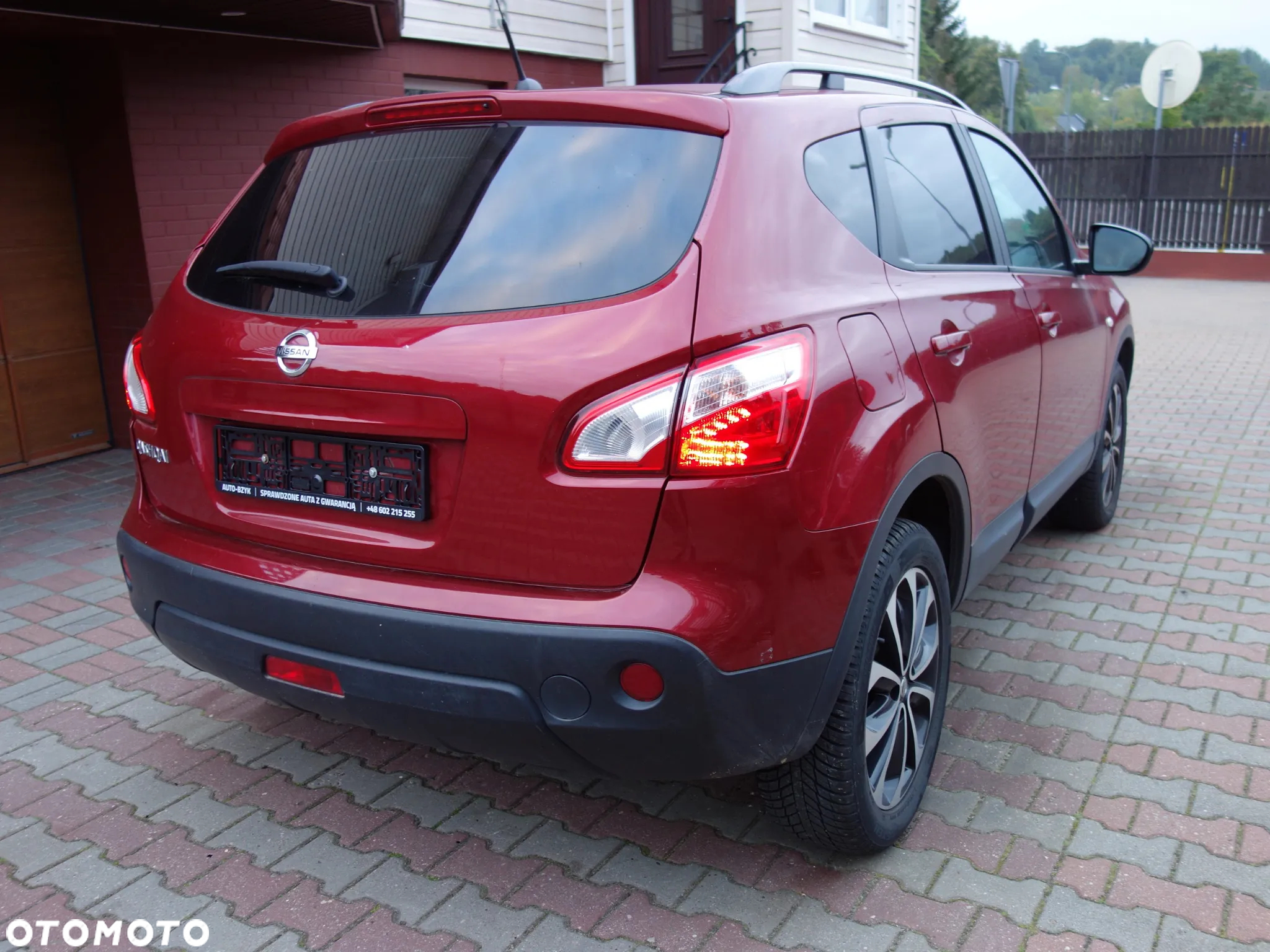 Nissan Qashqai 2.0 4 x 4 tekna - 2
