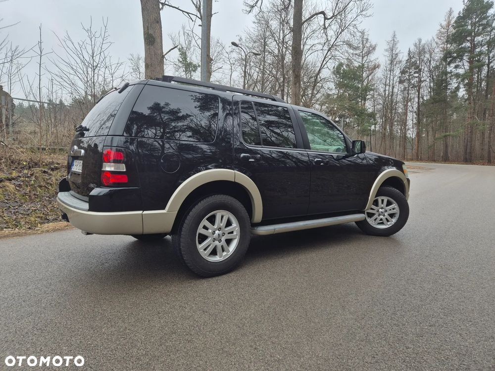 Ford Explorer 4.0 AWD - 11
