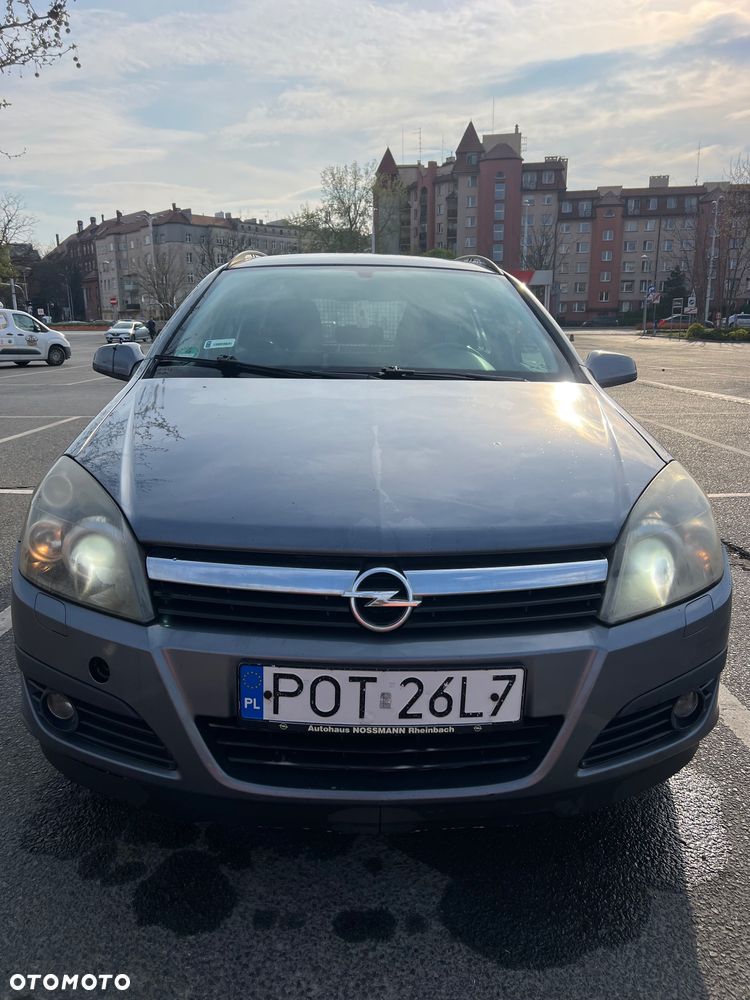 Opel Astra 1.9 CDTI Elegance - 3