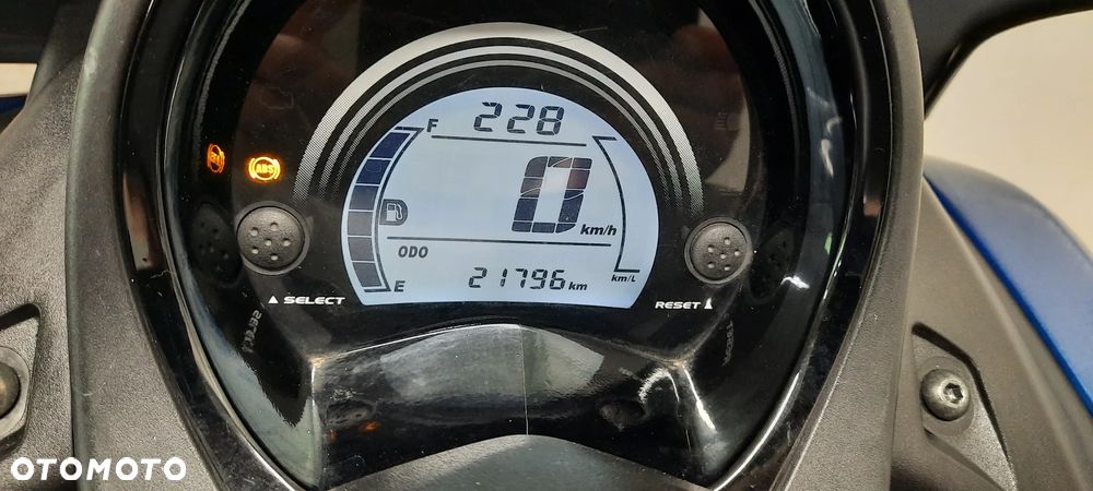 Yamaha NMAX - 9