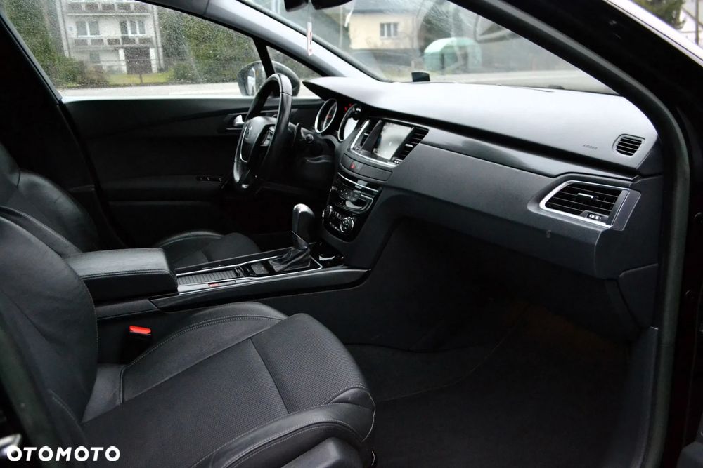 Peugeot 508 BlueHDi FAP 180 Automatik Stop&Start Allure - 9