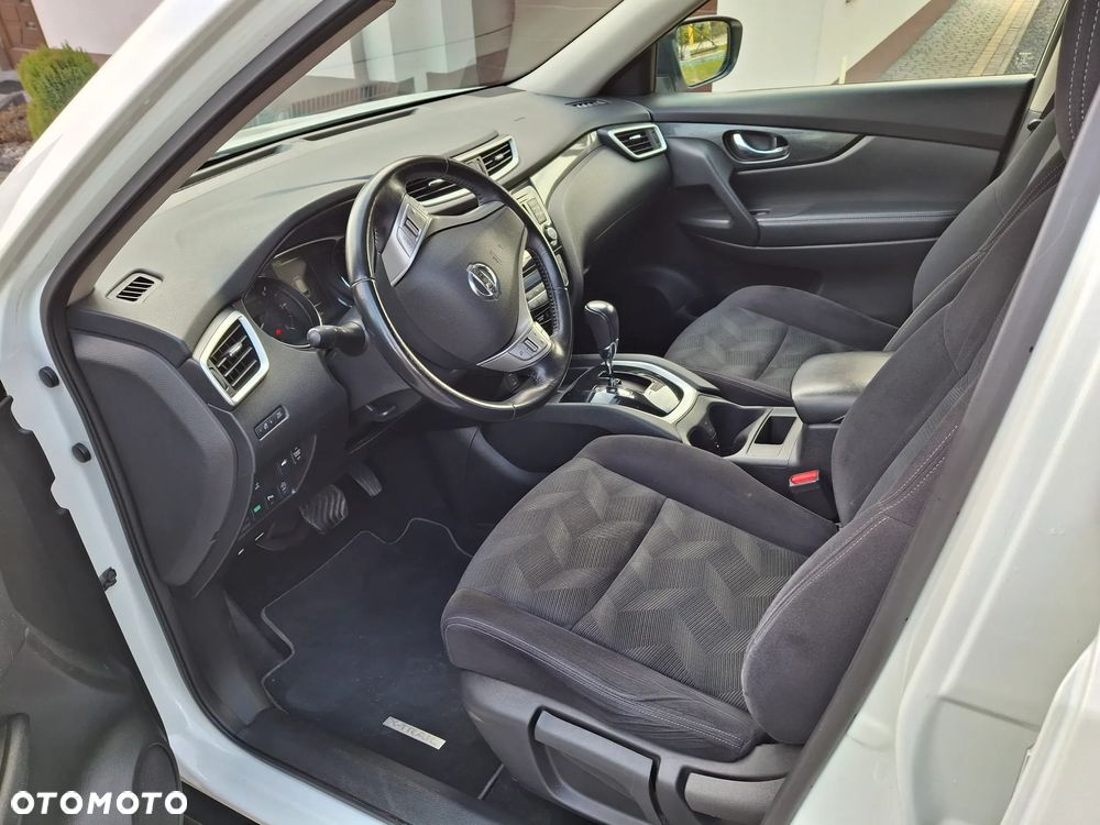 Nissan X-Trail 1.6 DCi Xtronic N-Connecta - 6