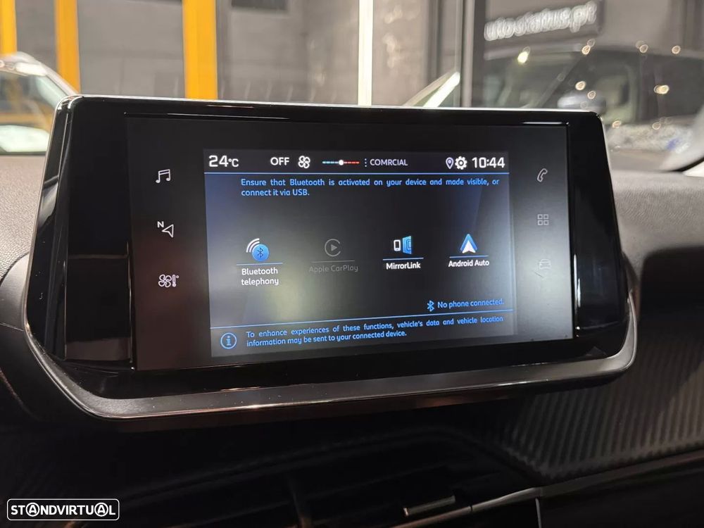 Peugeot 208 1.2 PureTech Active Pack - 18