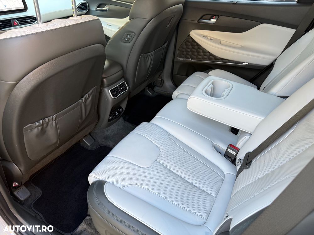 Hyundai Santa Fe 1.6 l 252 CP 4WD 6AT PHEV Luxury - 19