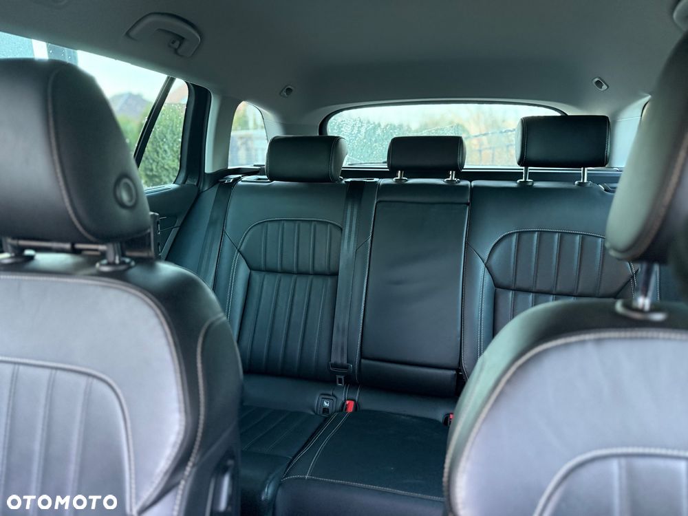 Skoda Superb 2.0 TDI DSG Premium Edition - 10