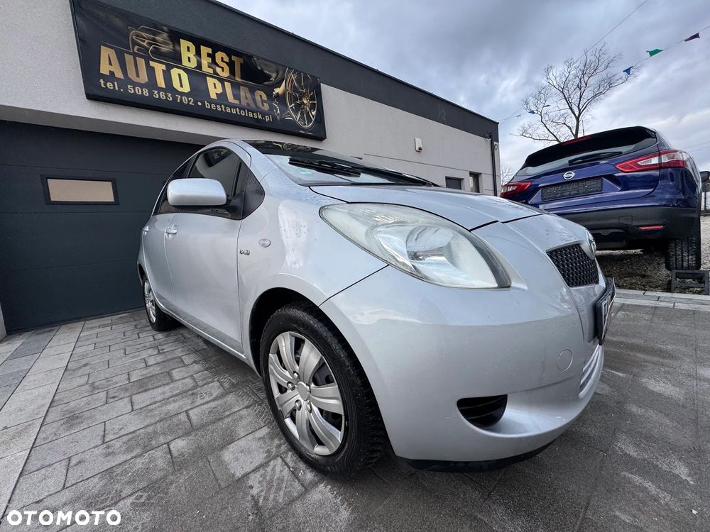 Toyota Yaris 1.4 D-4D Executive - 27