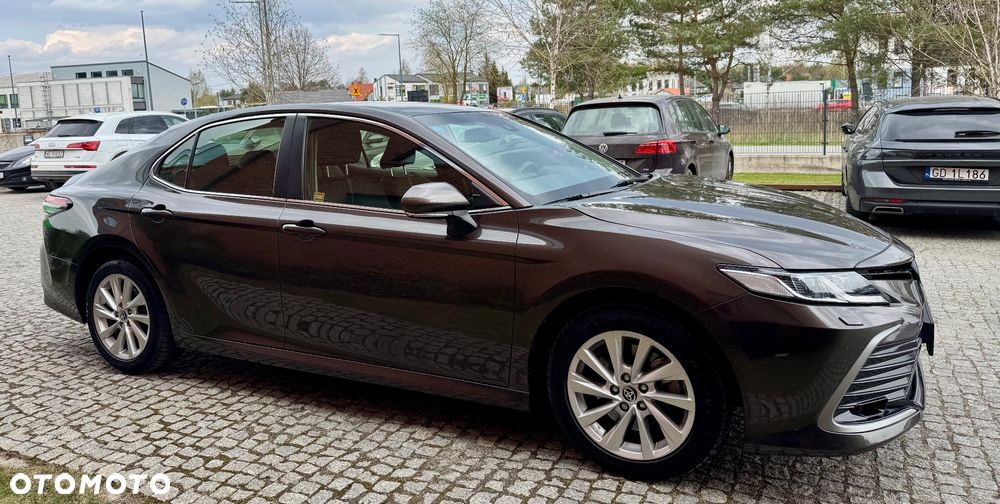 Toyota Camry 2.5 Hybrid Comfort CVT - 6