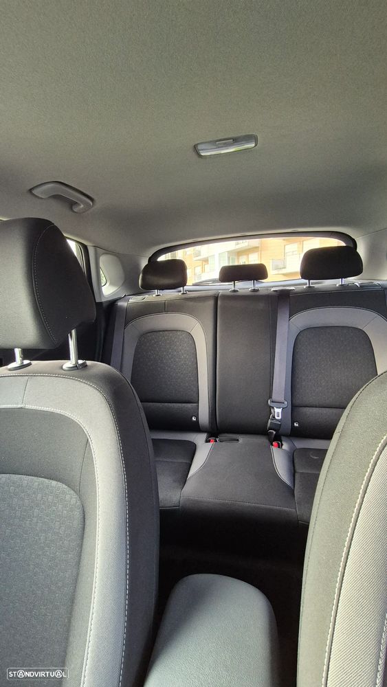 Hyundai Kauai 1.6 GDi HEV Premium - 12