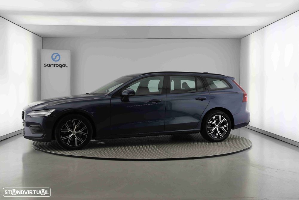 Volvo V60 2.0 B4 Essential Auto - 6