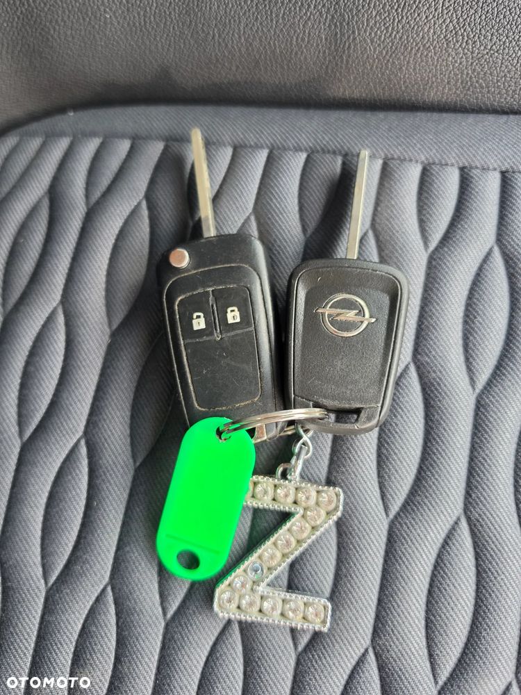 Opel Zafira 1.6 T SIDI Cosmo S&S - 22