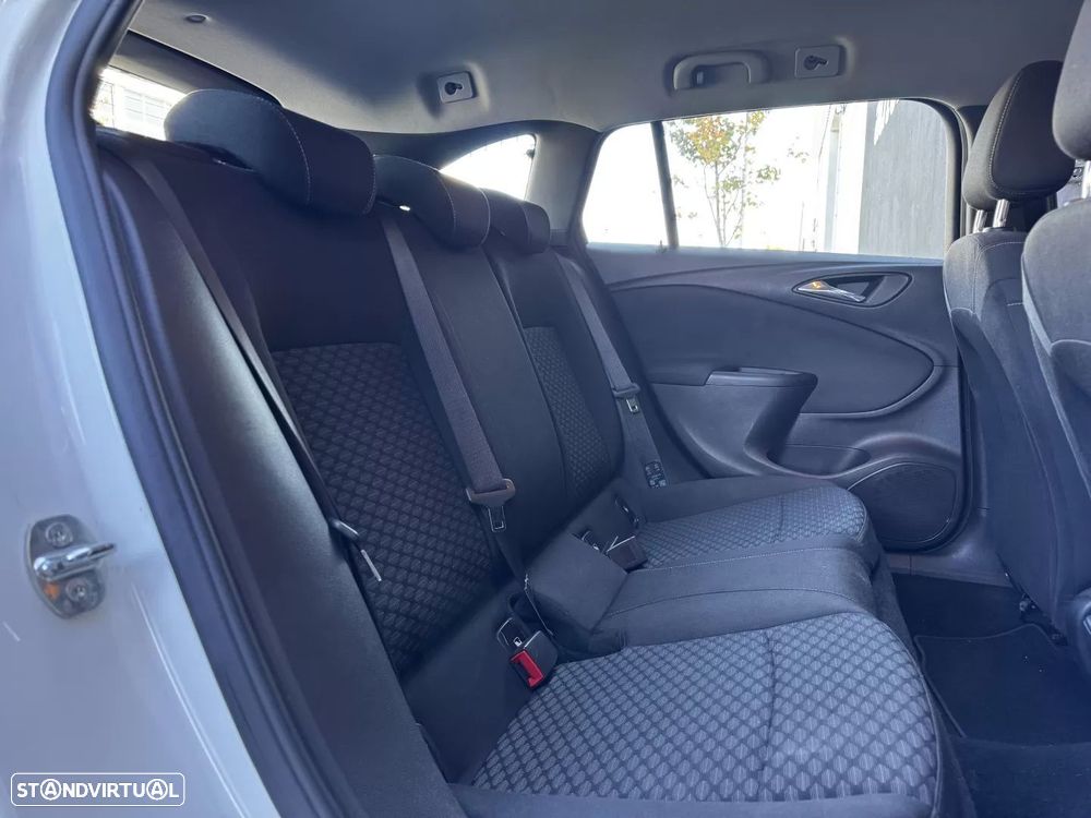 Opel Astra Sports Tourer 1.5 D Business Edition S/S - 34