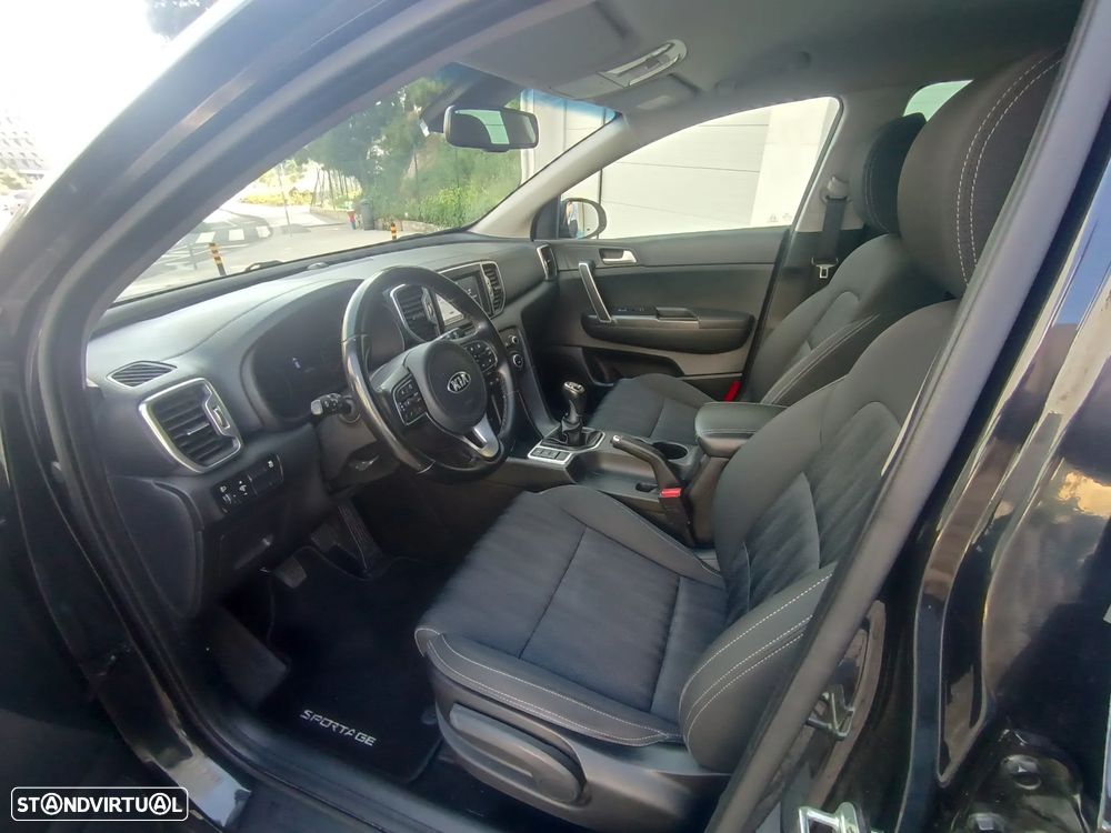 Kia Sportage 1.7 CRDI ISG Nav Line - 13