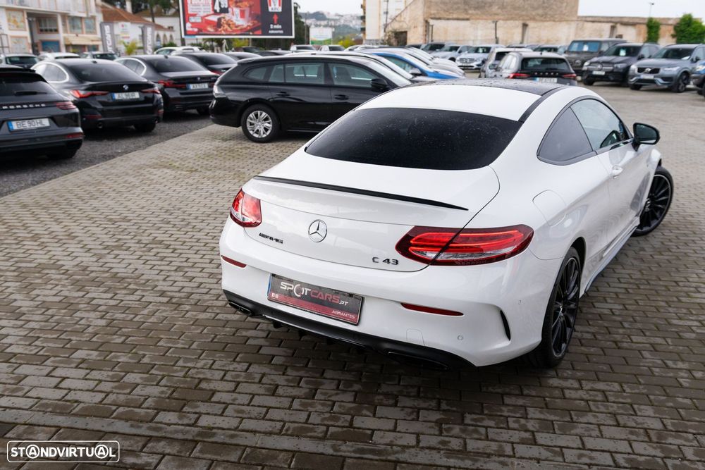 Mercedes-Benz C 43 AMG 4-Matic - 11