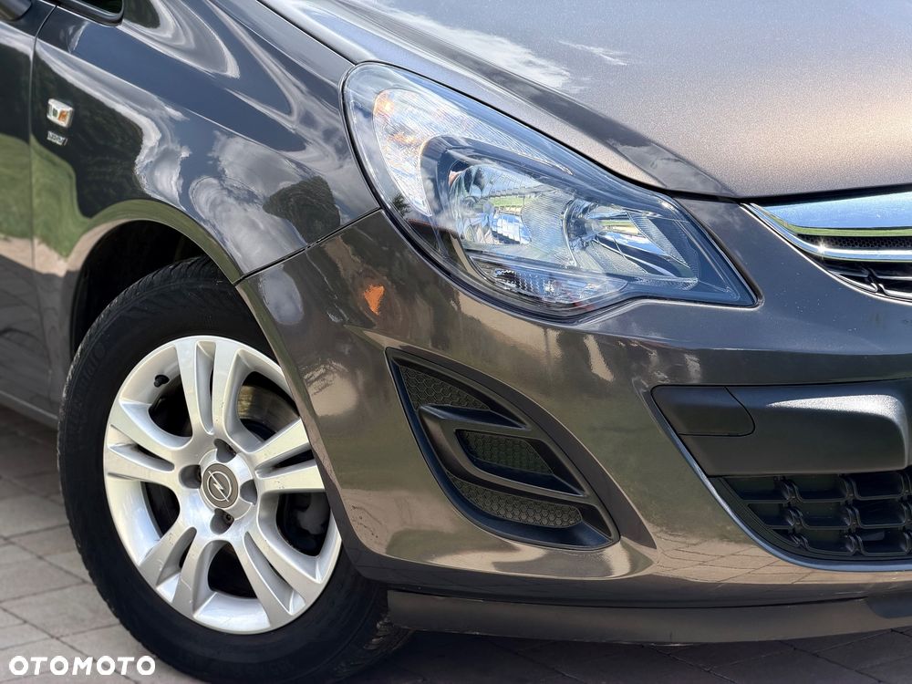Opel Corsa 1.4 16V Energy - 26