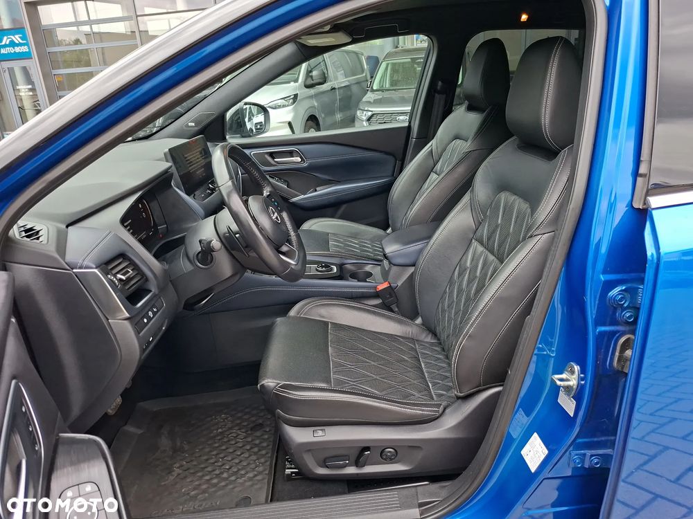 Nissan Qashqai 1.3 DIG-T 4x4 MHEV Xtronic Tekna+ - 12