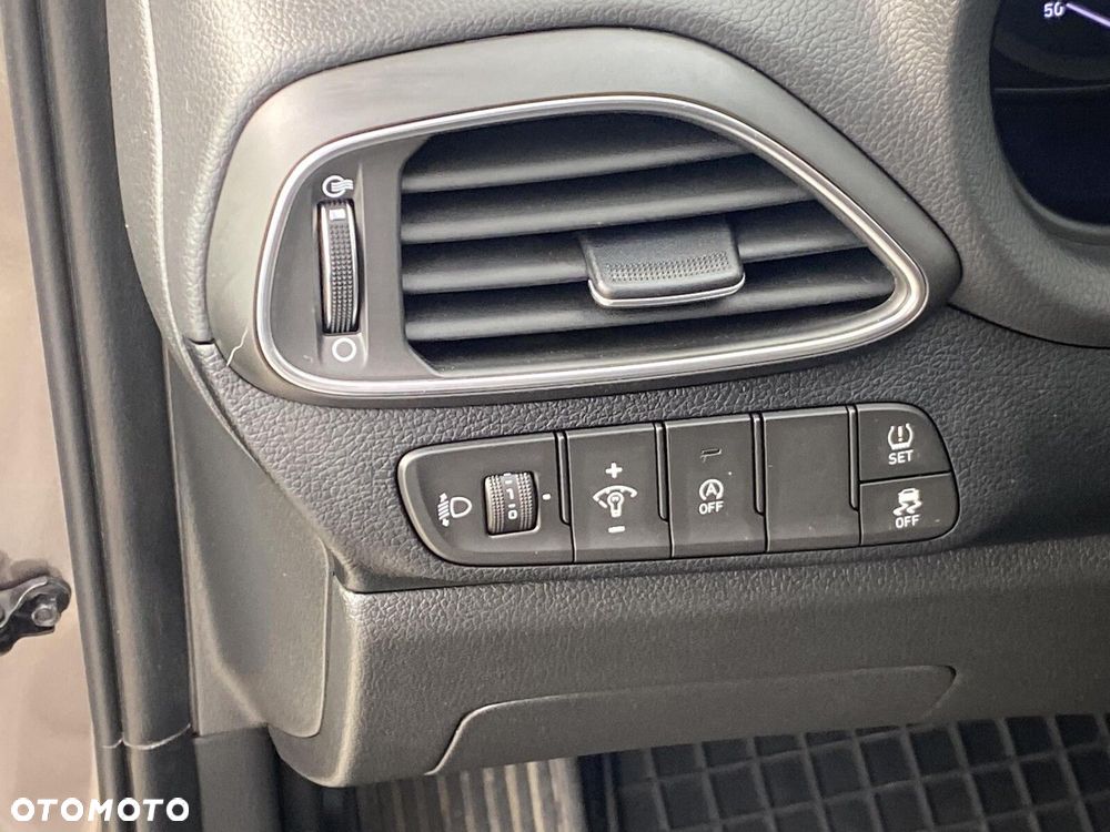 Hyundai i30 - 10