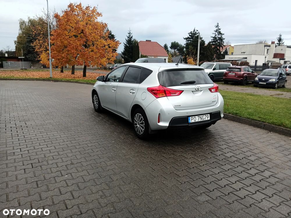 Toyota Auris 1.6 Comfort - 4