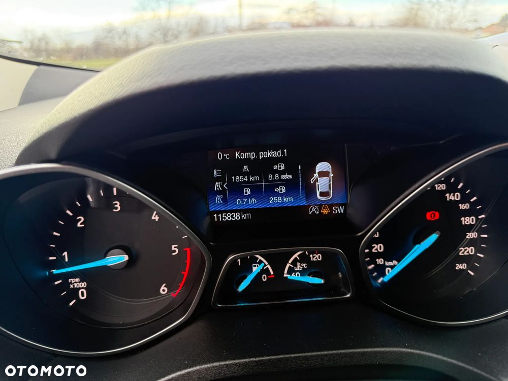 Ford Kuga 2.0 TDCi 4x4 Trend - 28