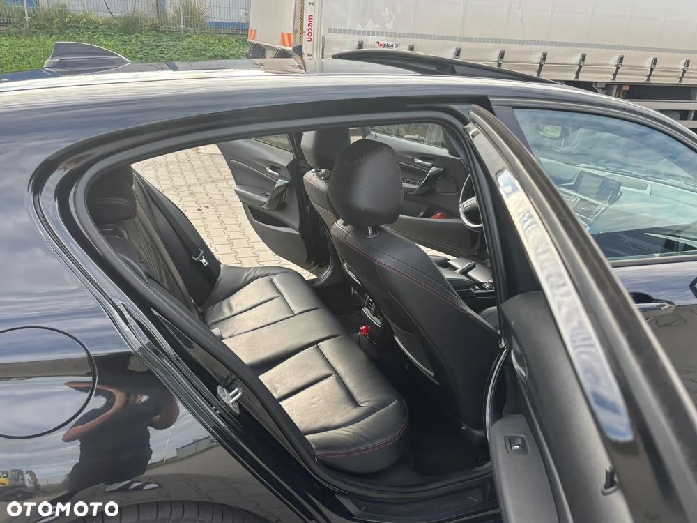BMW Seria 1 - 15