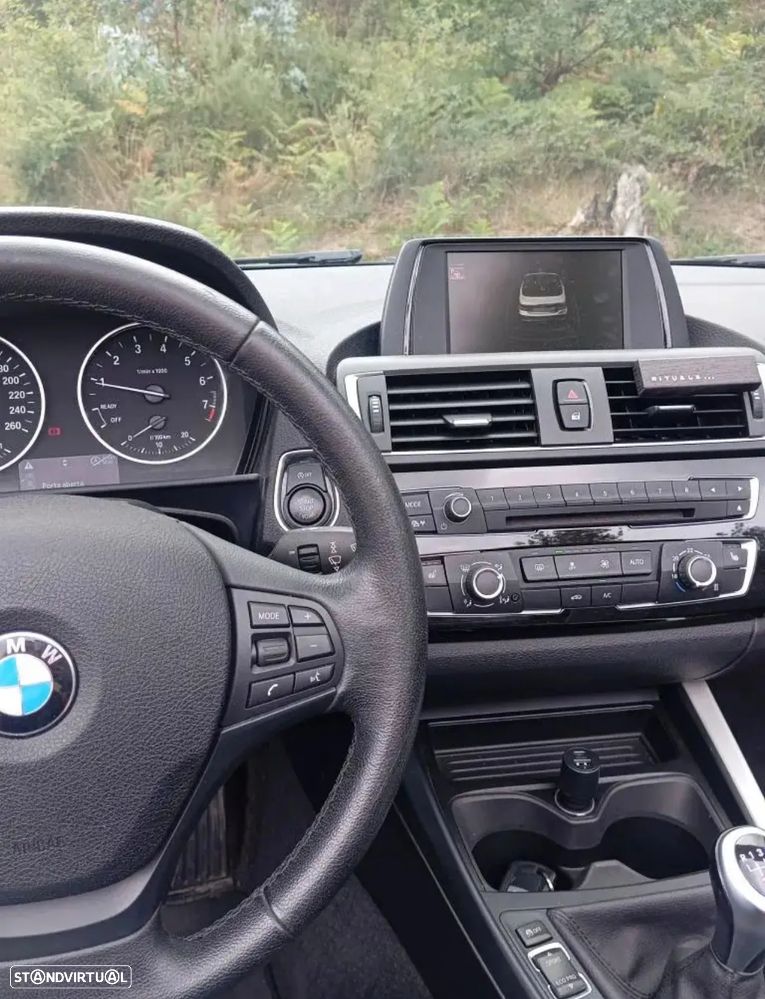 BMW 218 i Cabrio - 10